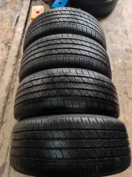 Bridgestone dueler hp 245 50 R20