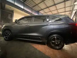 Jual innova zenix Q TSS hybrid Modelista Matic tahun 2023 bulan 10