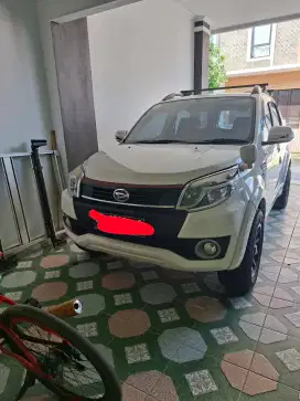 Mobil pakaian peibadi
