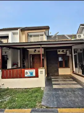 Rumah Bagus di Oriana Permata Bintaro sektor 9 dekat toll Parigi