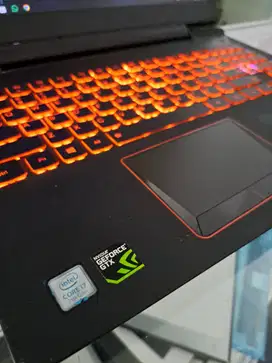 Laptop gaming Lenovo Legion core i7 gen 7 dual VGA Nvidia GTX 1050 4gb