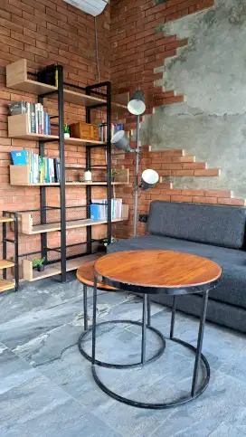 Meja Bekas / Meja Bundar / Meja Industrial