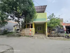 DIJUAL RUMAH 2 LANTAI DI PERUMNAS TELUKJAMBE TIMUR