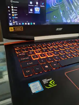Laptop gaming ACER NITRO VX5 core i7 gen 7  dual VGA Nvidia GTX 1050