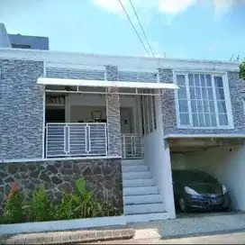 VILLA GREEN HILLS  KARANG PLOSO MALANG