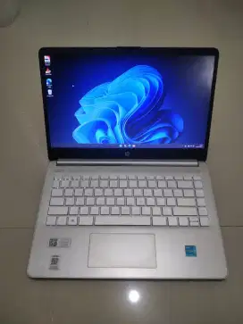 Hp 14s i3 gen 12 ram 8/512gb
