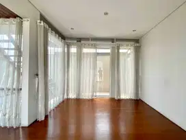 Dijual Rumah Mewah di Kota Baru Parahyangan Karya Arsitek sia huni