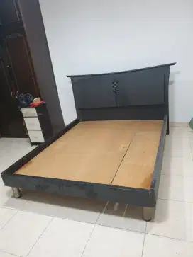 Dipan (Ranjang) tanpa spring bed