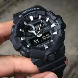 JAM TANGAN PRIA CASIO G-SHOCK ORIGINAL GA-700-1B