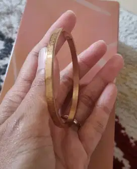 GELANG MK ROSE GOLD