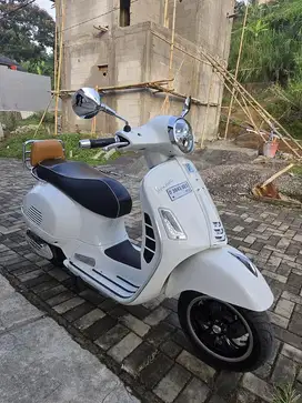 Vespa piagio gts 150 km 4rb th 2022