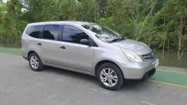 Grand Livina 2012