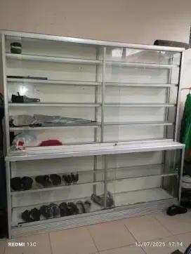 etalase kabinet siap pakai