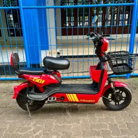 Sepeda Listrik Goodrich Letsgoo Mulus Normal Murah Fullset