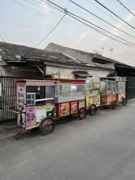 GEROBAK es buah/es jeruk/gorengan/bakso/tahu/sosis/telor