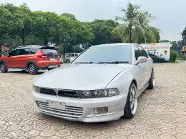 Mitsubishi galant hiu v6 2000 automatik