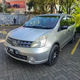 Nissan Grand livina 2009 Bensin