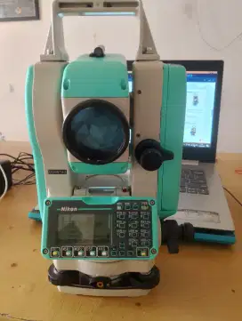 Total station Nikon DTM 322 bekas komplit