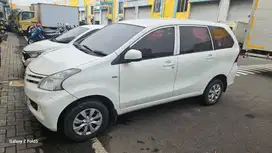 Avanza 1.3 E AT