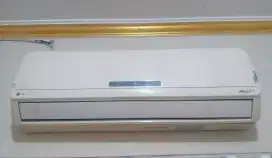 Jual AC second LG 1/2 pk kondisi normal