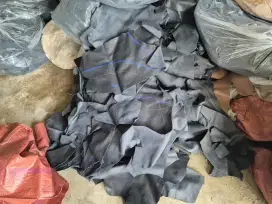 Bahan dari kulit sapi rp.12.000 perkilo