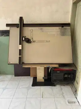 Meja gambar arsitek