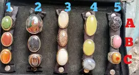 Cincin agate dan corundum