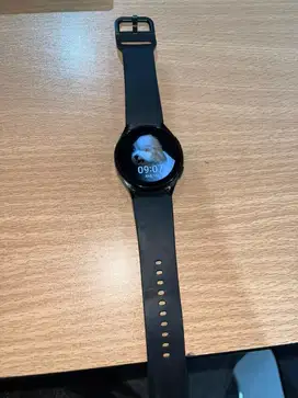 Dijual samsung galaxy watch 4 Rp 1.200.000