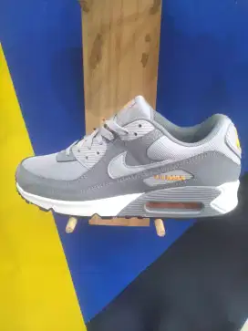 Nike Air Max 90