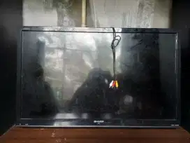 SHARP LED BACKLIGHT TV MODEL LC-32LE150M  110-240V~50/60HZ