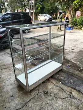 Etalase bekas 1m/cod