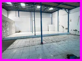 dhyana Disewa gudang ukuran 15x20m hadap timur di jelambar