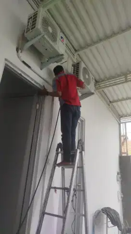 Perbaikan AC, Modul eror/mati/lampu kedap-kedip,air bocor ke depan