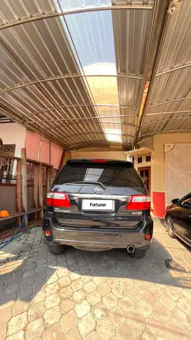 Toyota Fortuner 2.7 G A/T (Luxury)