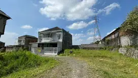 Kost dijual, Belakang Kampus UMM Malang; harga murah!!