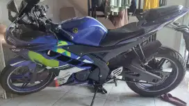 DIJUAL YAMAHA R15 (MOVISTAR)TANGAN PERTAMA
