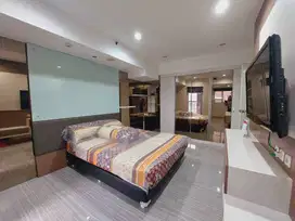 DIJUAL APARTEMEN GANDENG DI ASTON TOWER 2 LANTAI 12 FURNISH