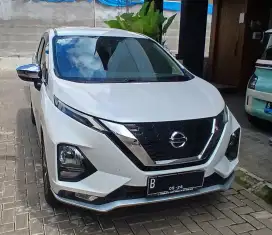 Livina 1.5 VL (type tertinggi) istimewa