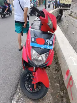 Motor Listrik Molis Volta 401 Merah