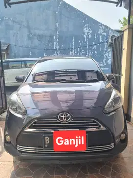 Toyota Sienta 1.5 G AT 2016
