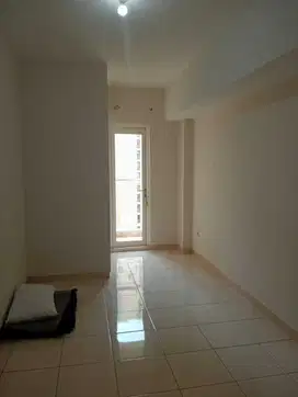 Disewakan Murah Apartemen 2BR Siap Huni Di Springlake Sumarecon Bekasi