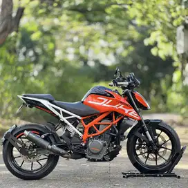 KTM DUKE 390 ABS ORANGE 2021 KM 10K PAJAK HIDUP SANGAT GRES