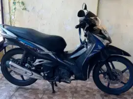 SUPRA X 125 HELM IN 2015