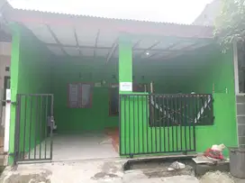 Disewakan Sebuah Rumah Dikawasan Cibinong City Karadenan