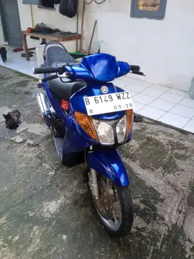 Yamaha nouvo 2003 (lele)