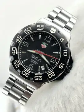 TAG HEUER  FORMULA 1 PROFESSIONAL 200M BLACK DIAL QUARTZ