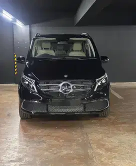 DI JUAL MERCY V250 MOBIL ANYAR