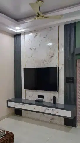 Backdrop TV set tempahan