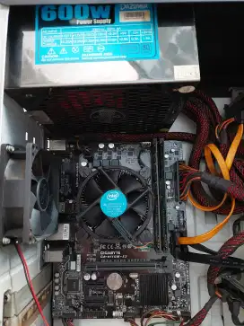 Cpu, gigabyte h110m, intel g4560 ddr4 8gb hd 500gb
