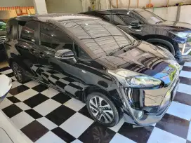 [Gress Mobil Kutisari]Sienta V 1.5 AT Tahun 2019 Pmk 2020